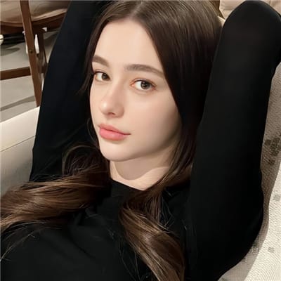 Larasati Dewi avatar